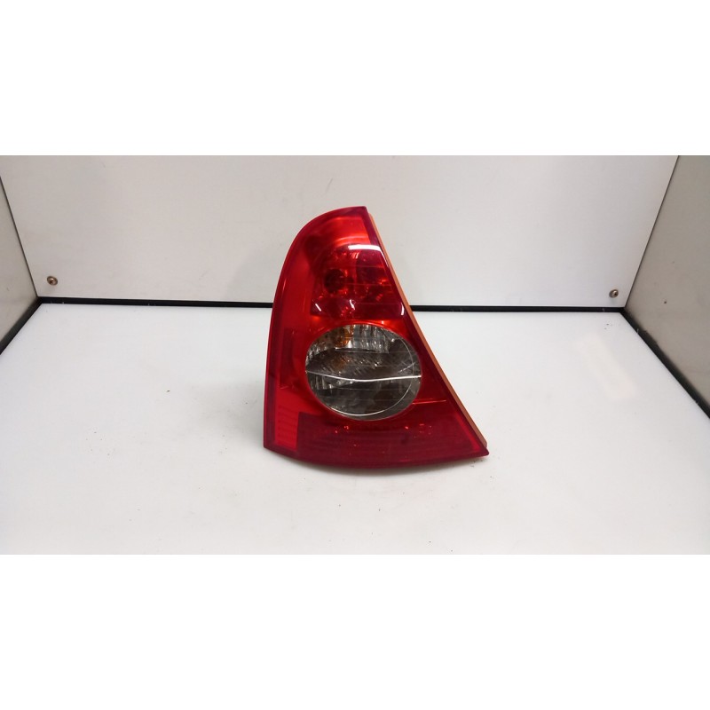 FANALE POST. SX. 070 RENAULT CLIO 2A SERIE (05/01-11/10) D7FH7 8200917488