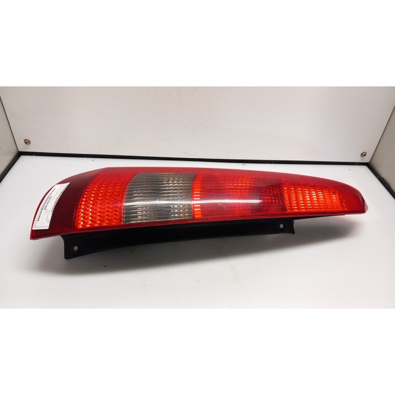 FANALE POST. SX. 086 FORD FIESTA (CBK) (03/02-12/05) FUJA 1324578