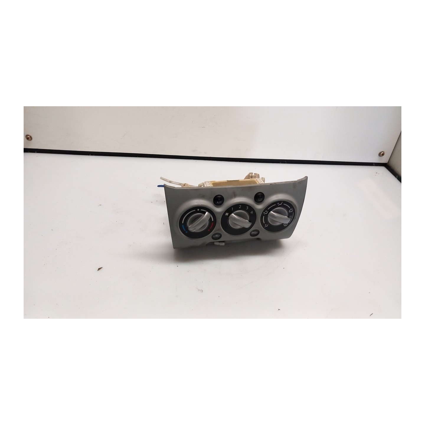 BLOCCO COMANDO CLIMATIZZAZIONE 089 NISSAN PIXO (UA0) (04/09-) K10B 275114A00M