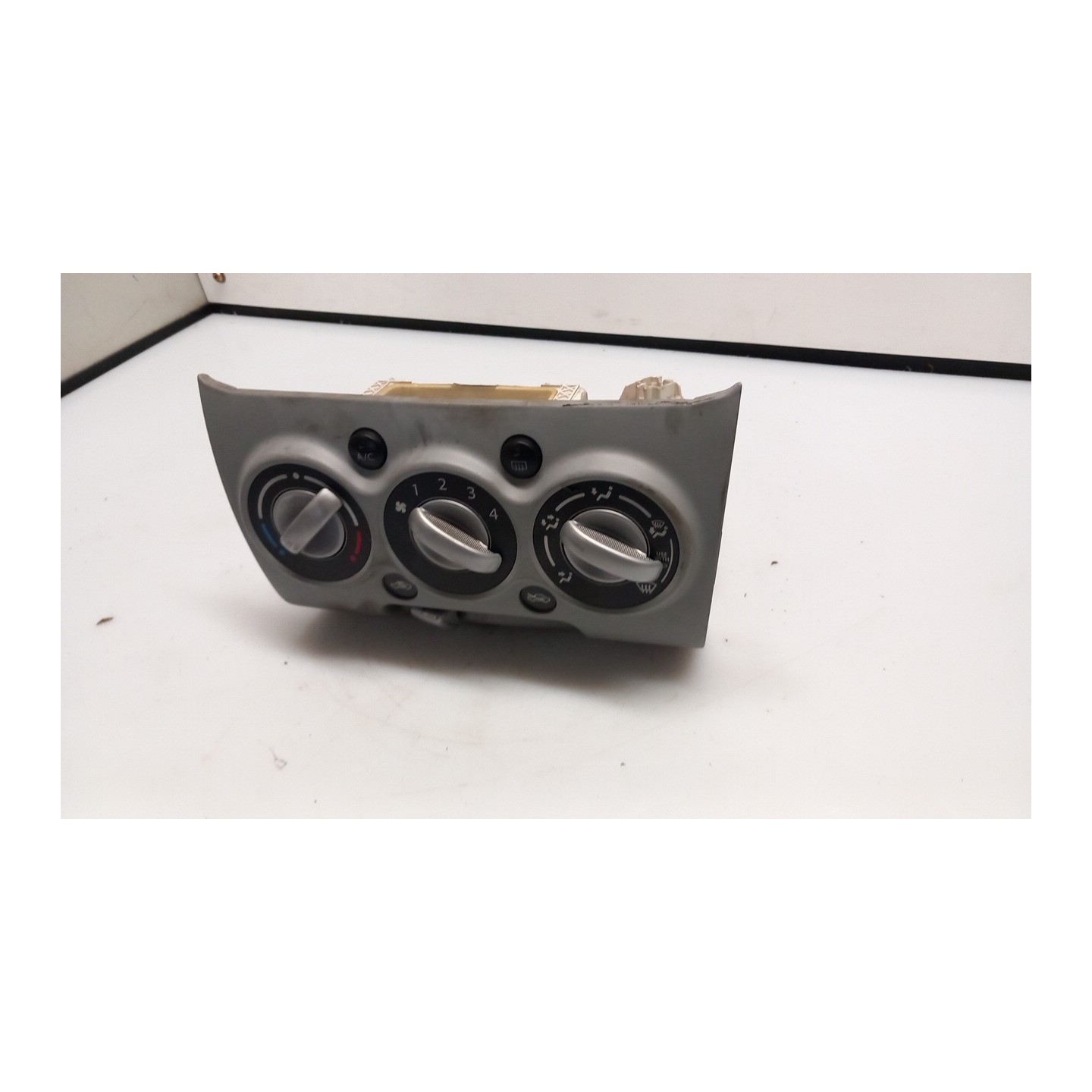 BLOCCO COMANDO CLIMATIZZAZIONE 089 NISSAN PIXO (UA0) (04/09-) K10B 275114A00M