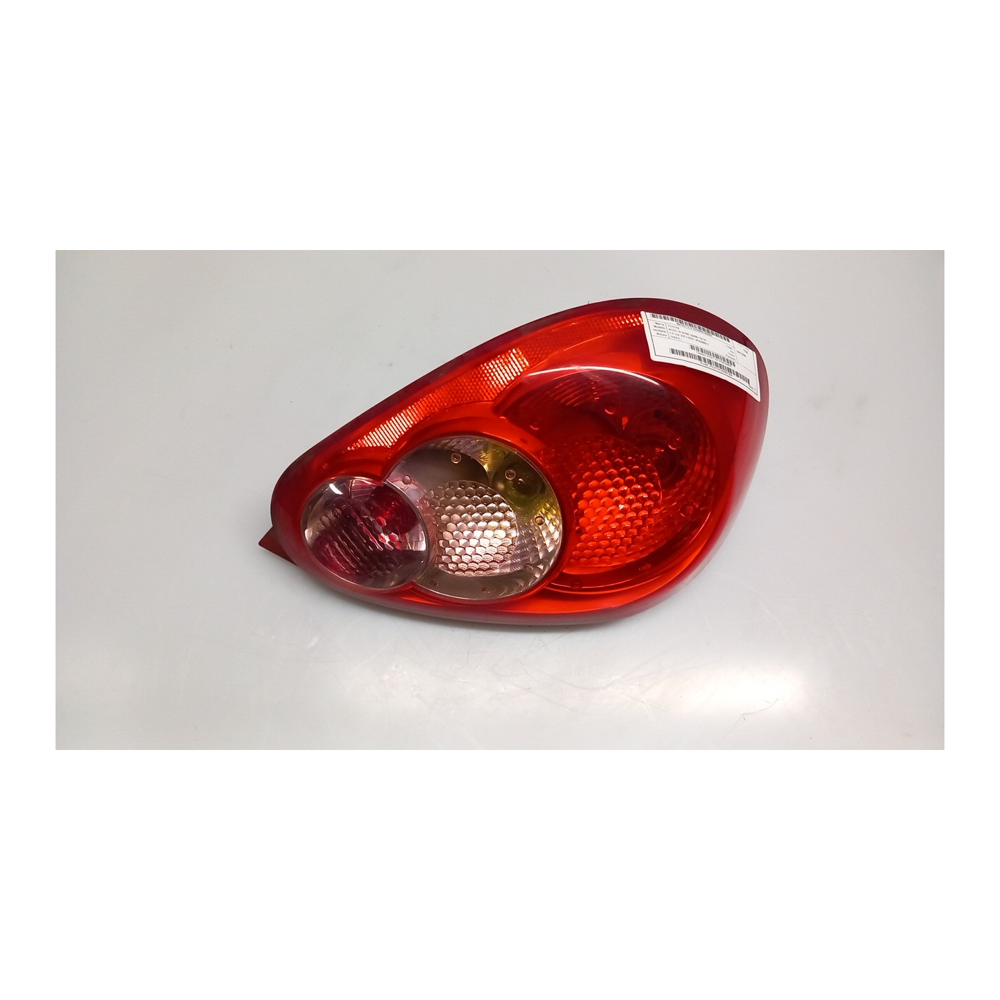 FANALE POST. SX. 097 TOYOTA AYGO 1A SERIE (04/05-10/14) 1KRFE 815610H070