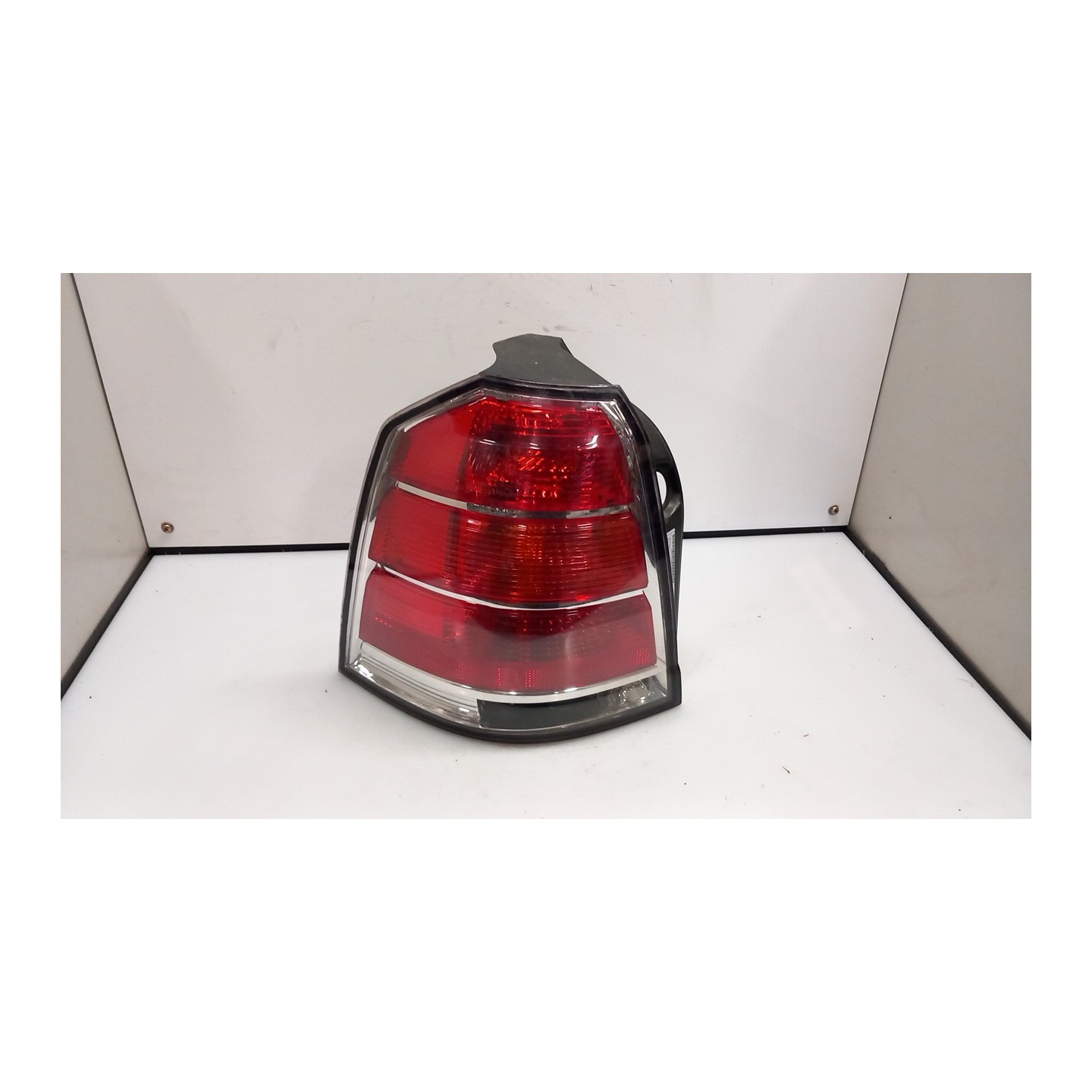 FANALE POST. SX. 054 OPEL ZAFIRA (A05) (06/05-) Z18XER 93190792
