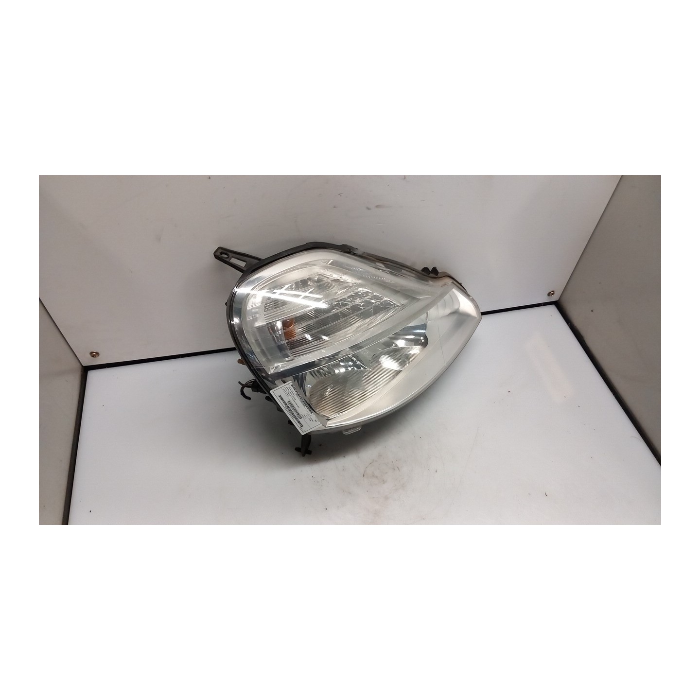 PROIETTORE FARO 01 DX. 063 RENAULT MODUS 2A SERIE (01/08-06/13) D4FD7 7701069732