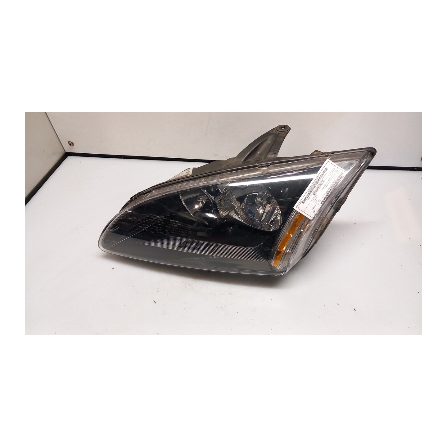 PROIETTORE C/ CORNICE FINITURA NERA SX. 067 FORD FOCUS (CAP) (11/04-06/08) G8DB 1480996