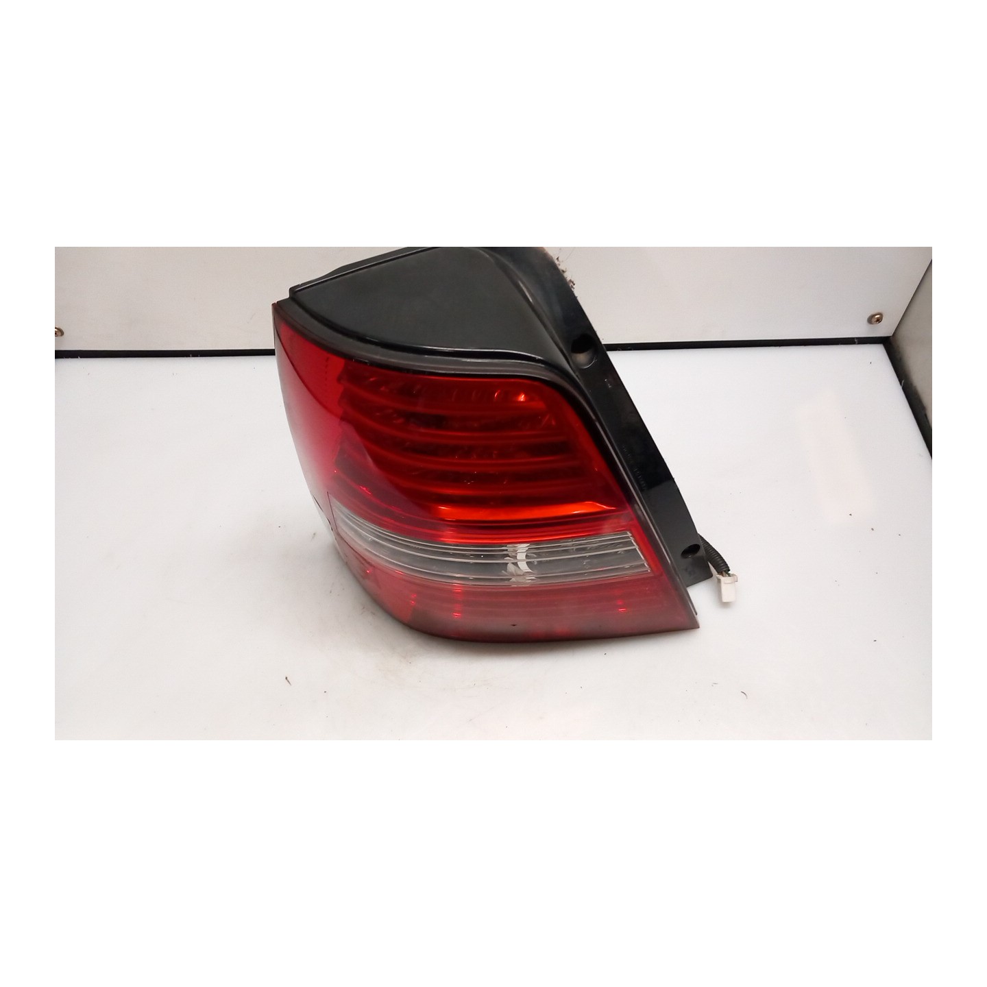 FANALE POST. SX. 006 KIA SORENTO 1A SERIE (08/06-11/09 D4CB 924013E510