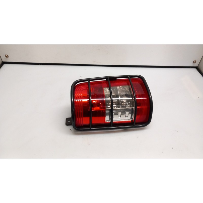 FANALE POST. 2 PORTE POST SX. 013 PEUGEOT RANCH (M59) (11/02-08/09) 9HX 6350EC