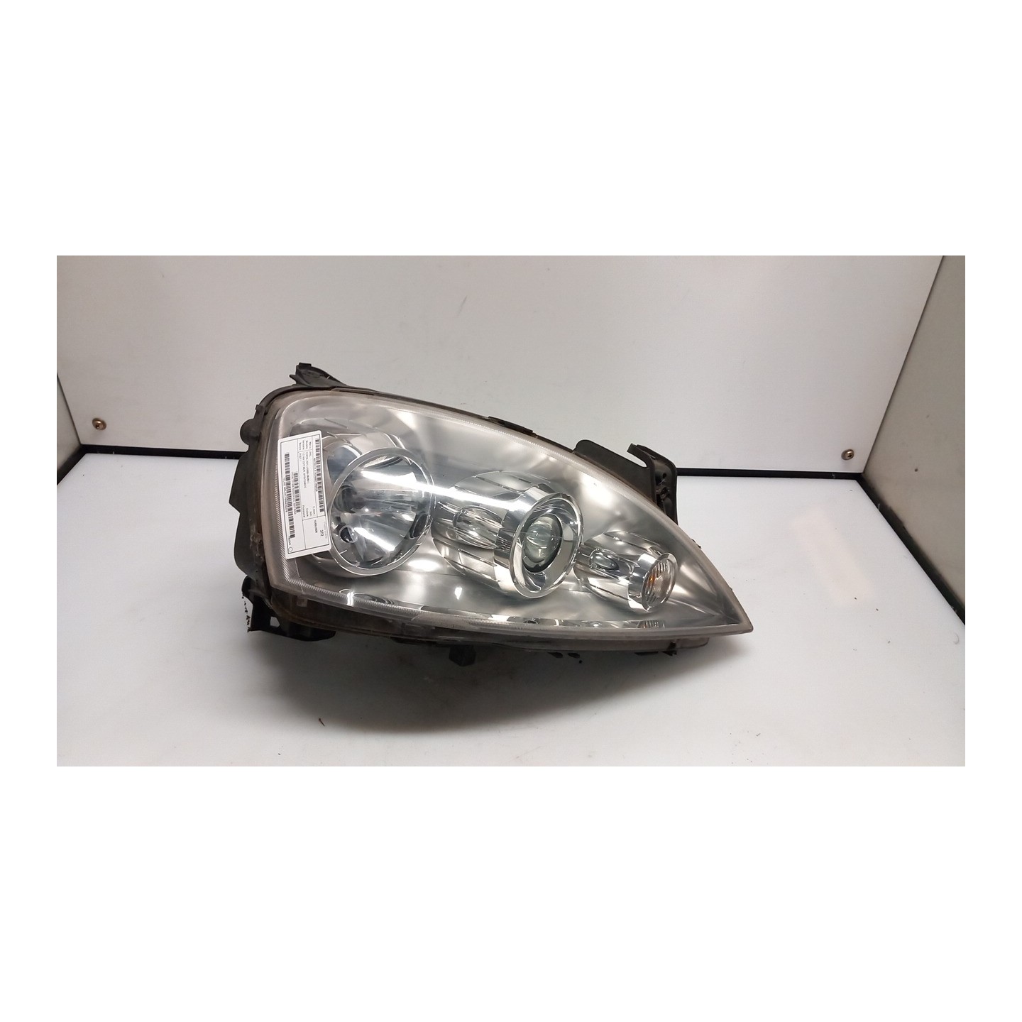 PROIETTORE BOSCH DX. 029 OPEL CORSA (X01) (10/00-06/06) Z13DT 93173252