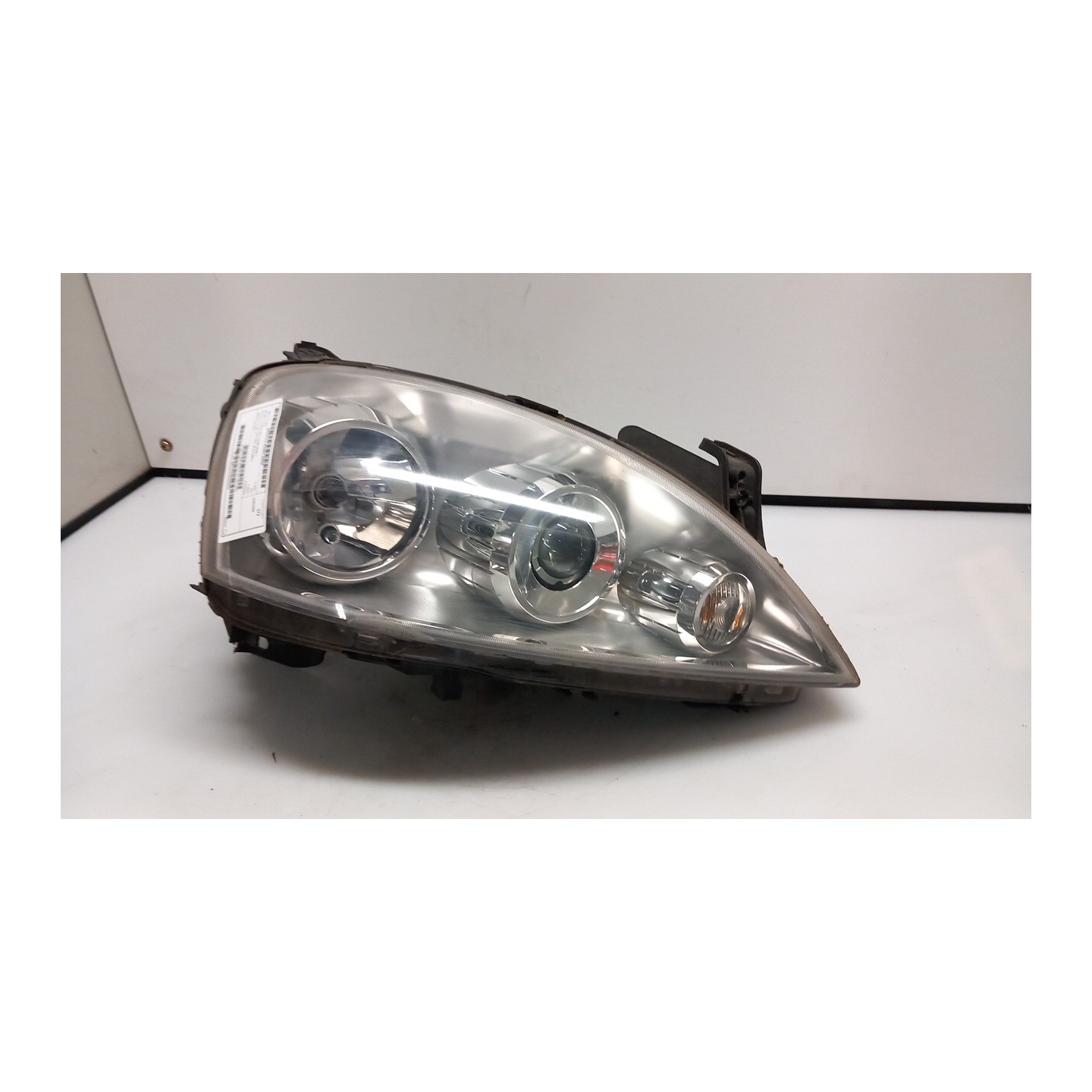 PROIETTORE BOSCH DX. 029 OPEL CORSA (X01) (10/00-06/06) Z13DT 93173252