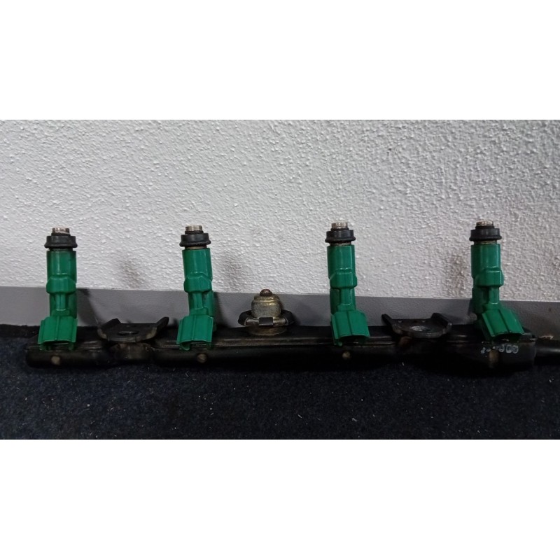 DISTRIBUTORE CARBURANTE 075 TOYOTA YARIS (03/99-11/05)     (JPP) 2NZFE 2380721010