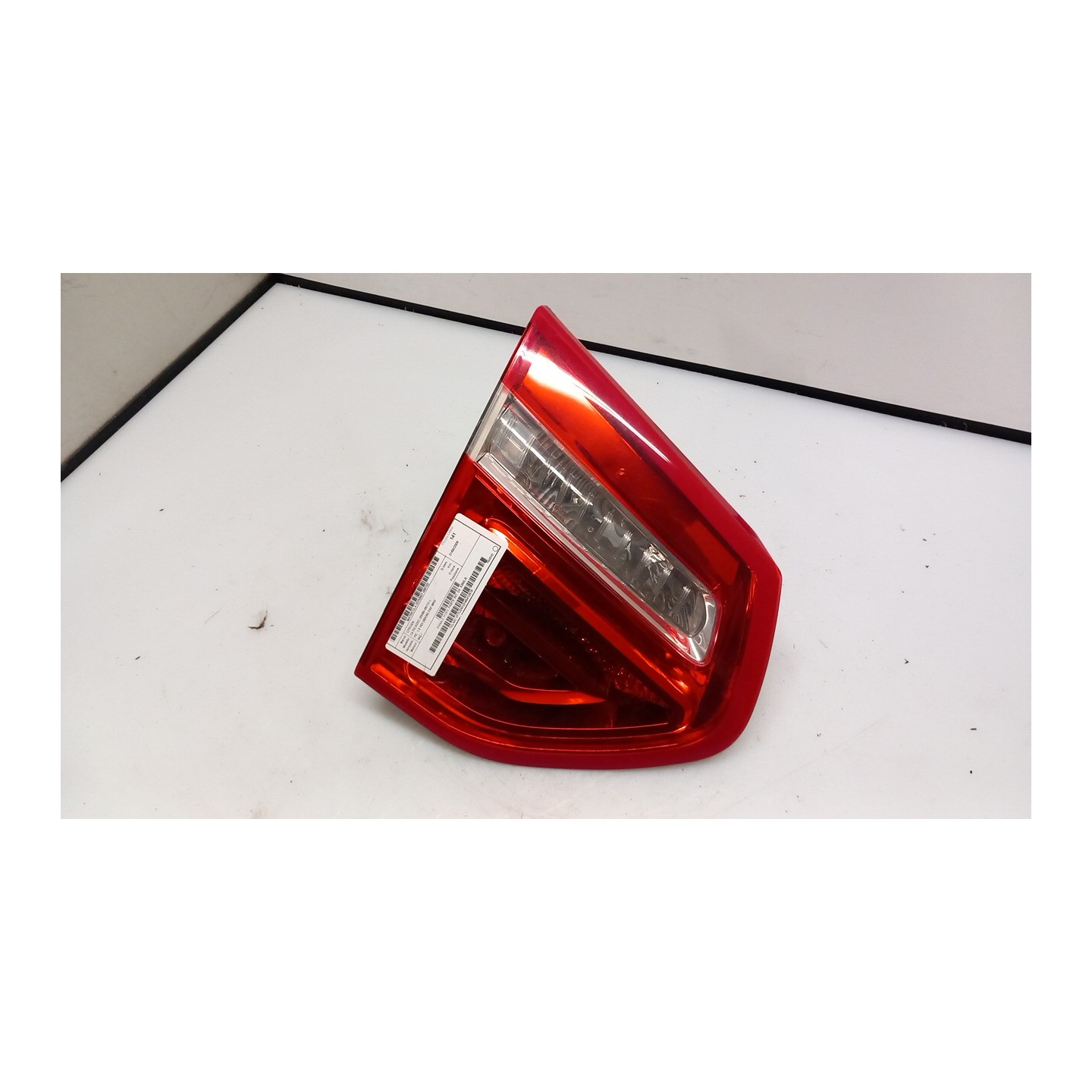 FANALE POST. PARTE INT. SX. 102 CITROEN C4 PICASSO (09/06-08/13) 9HZ 6350LR