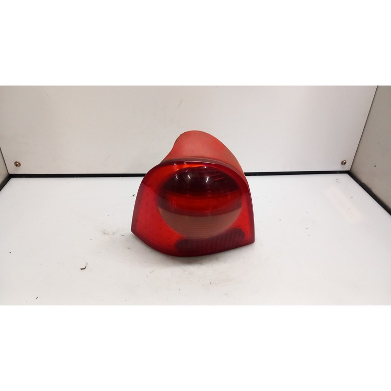 FANALE POST. -09/04 SX. 112 RENAULT TWINGO 1A SERIE (08/98-09/07) D7FB7 8200338148