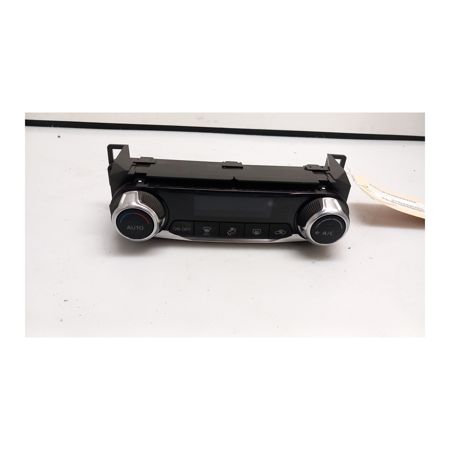 BLOCCO COMANDO CLIMATIZZAZIONE P/TEKNA/ACENTA 114 NISSAN MICRA (K14FR) (01/17-) K9K 275005FA5A