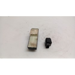 BLOCCO COMANDI ALZACRISTALLI 143 OPEL AGILA (H08) (01/08-) K10B 93194977