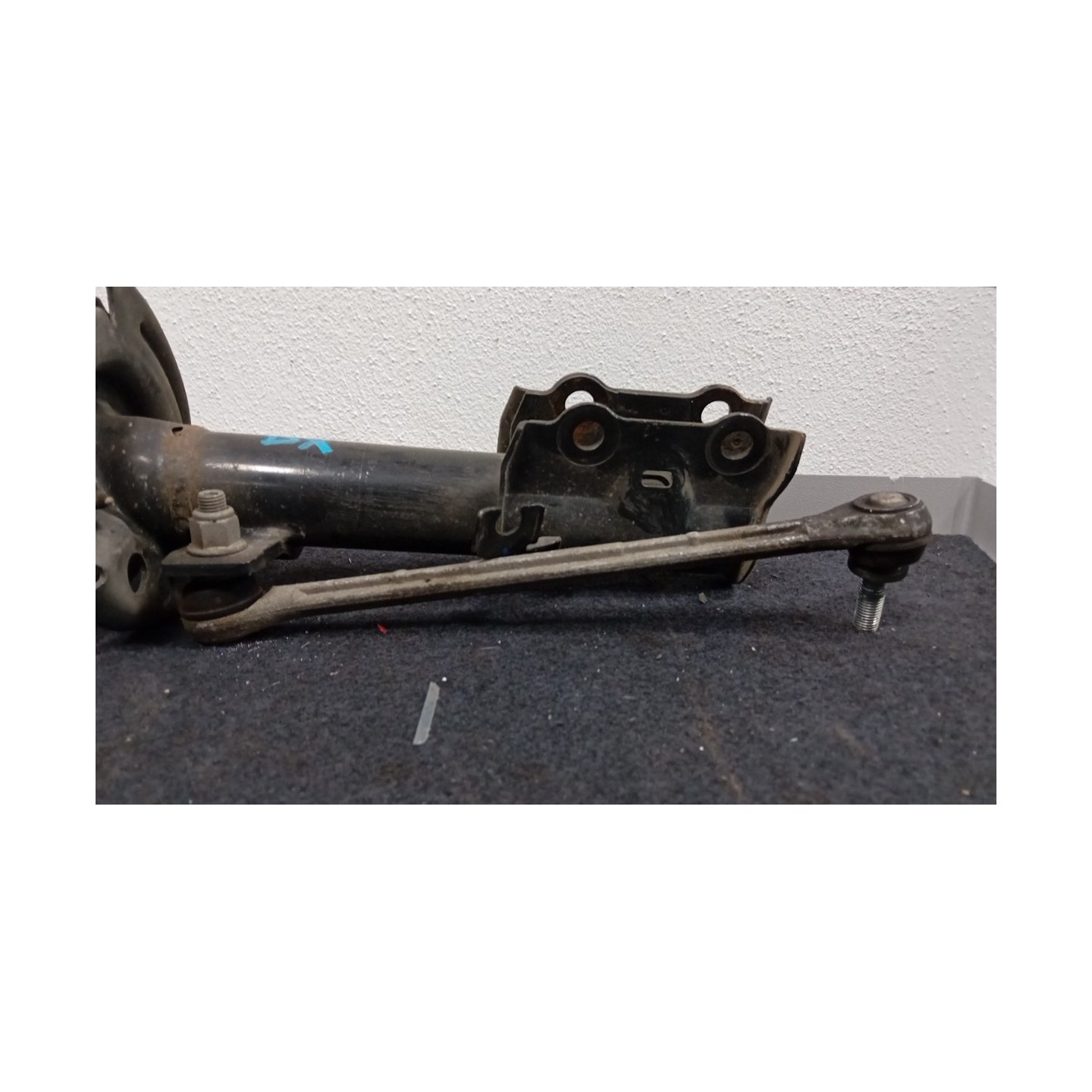 AMMORTIZZATORE ANT. DX. 154 FORD FIESTA (CCN) (11/12-) P4JD 2037779