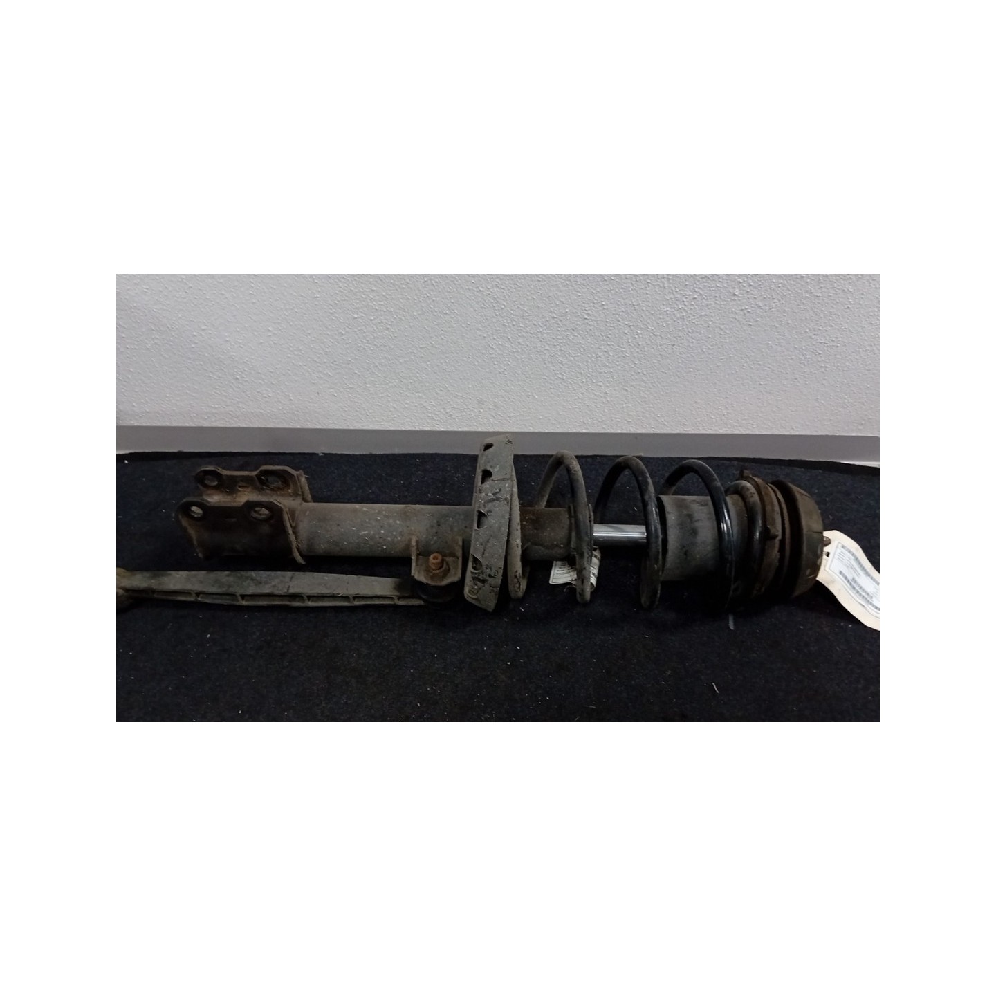 AMMORTIZZATORE ANT. SX. 158 OPEL ASTRA (T98) (03/98-09/04) Z14XE 93172563