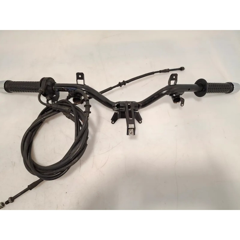 Manubrio Piaggio Vespa 300 GTS Super (E3) Vespa 300 GTS Super 