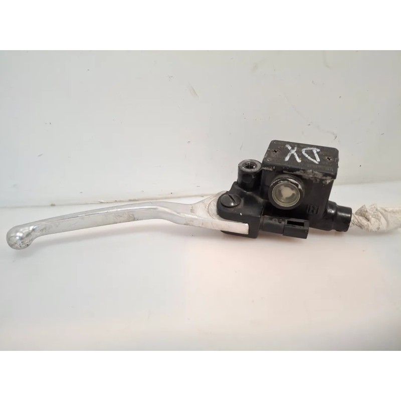 Pompa con serbatoio liquido freni anteriore con leva Piaggio Vespa 300 GTS Super (E3) Vespa 300 GTS Super 