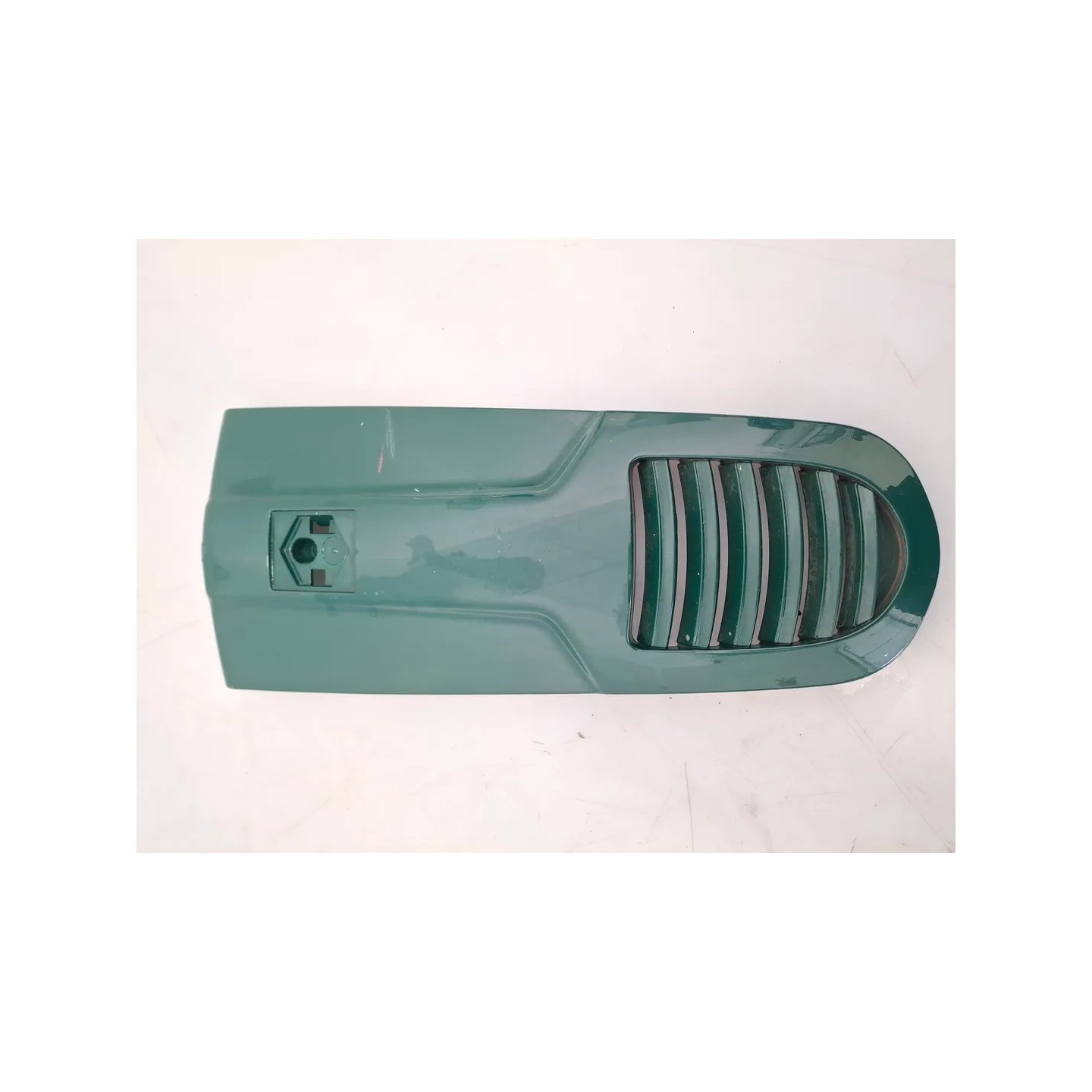 Supporto stemma anteriore Piaggio Vespa 300 GTS Super (E3) Vespa 300 GTS Super