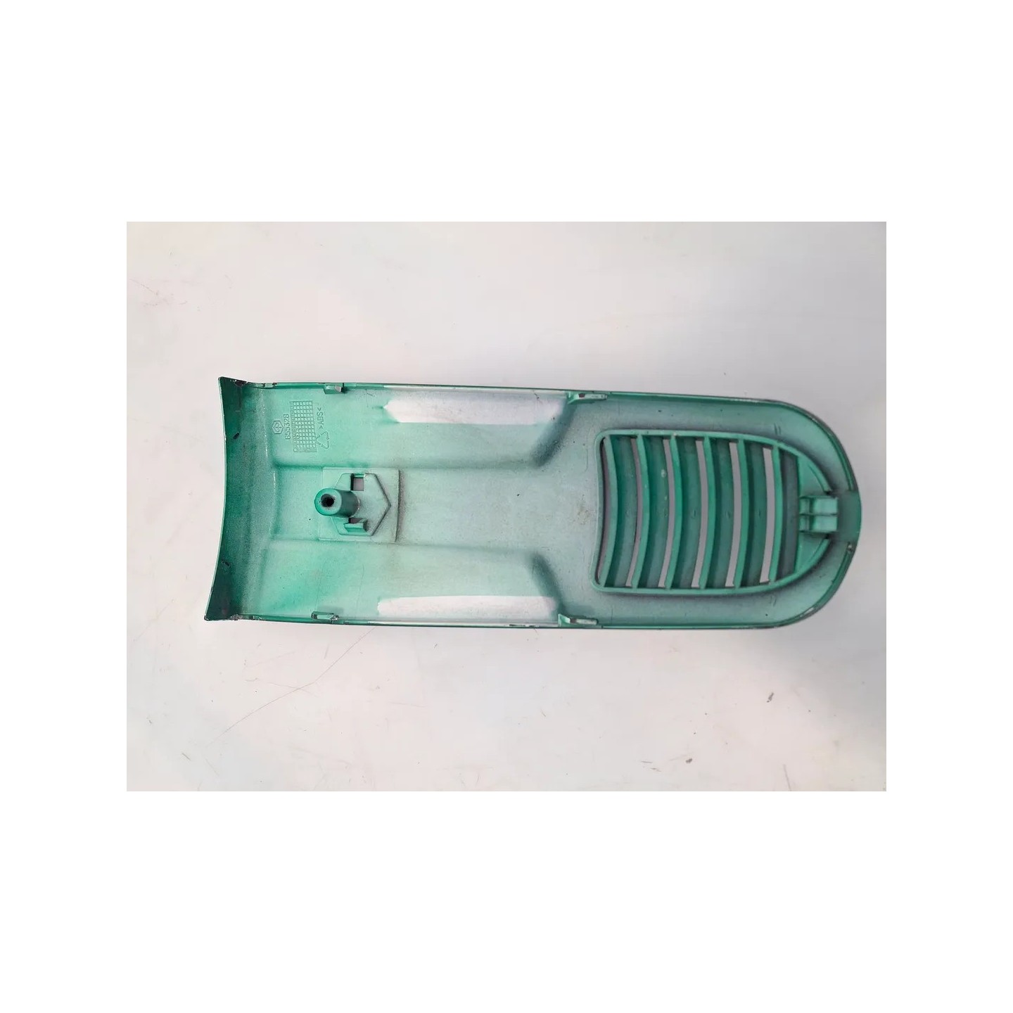 Supporto stemma anteriore Piaggio Vespa 300 GTS Super (E3) Vespa 300 GTS Super 