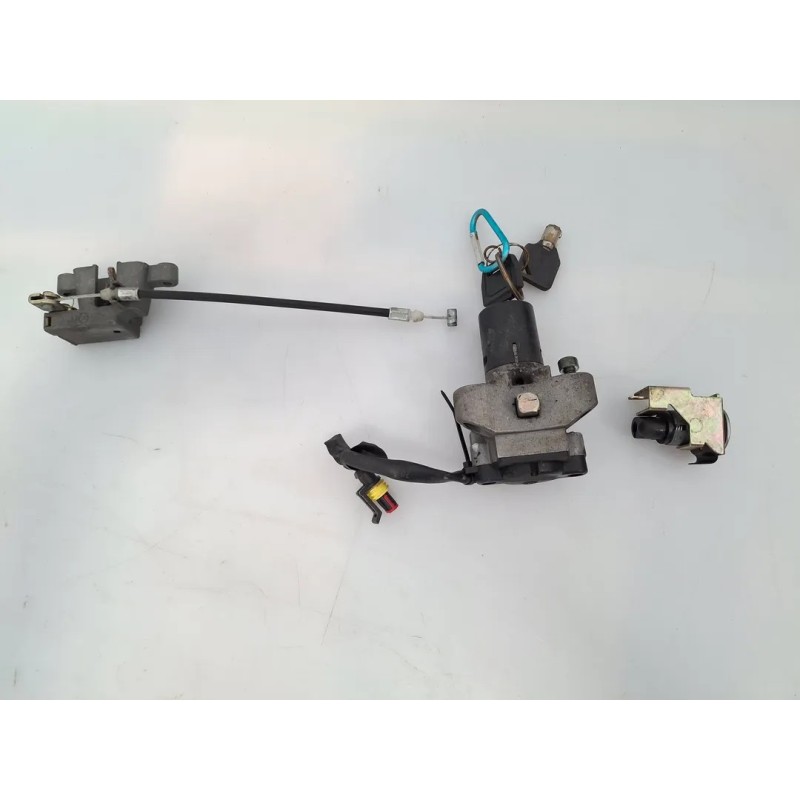 Commutatore avviamento e bloccasterzo GENERIC KSR 50 