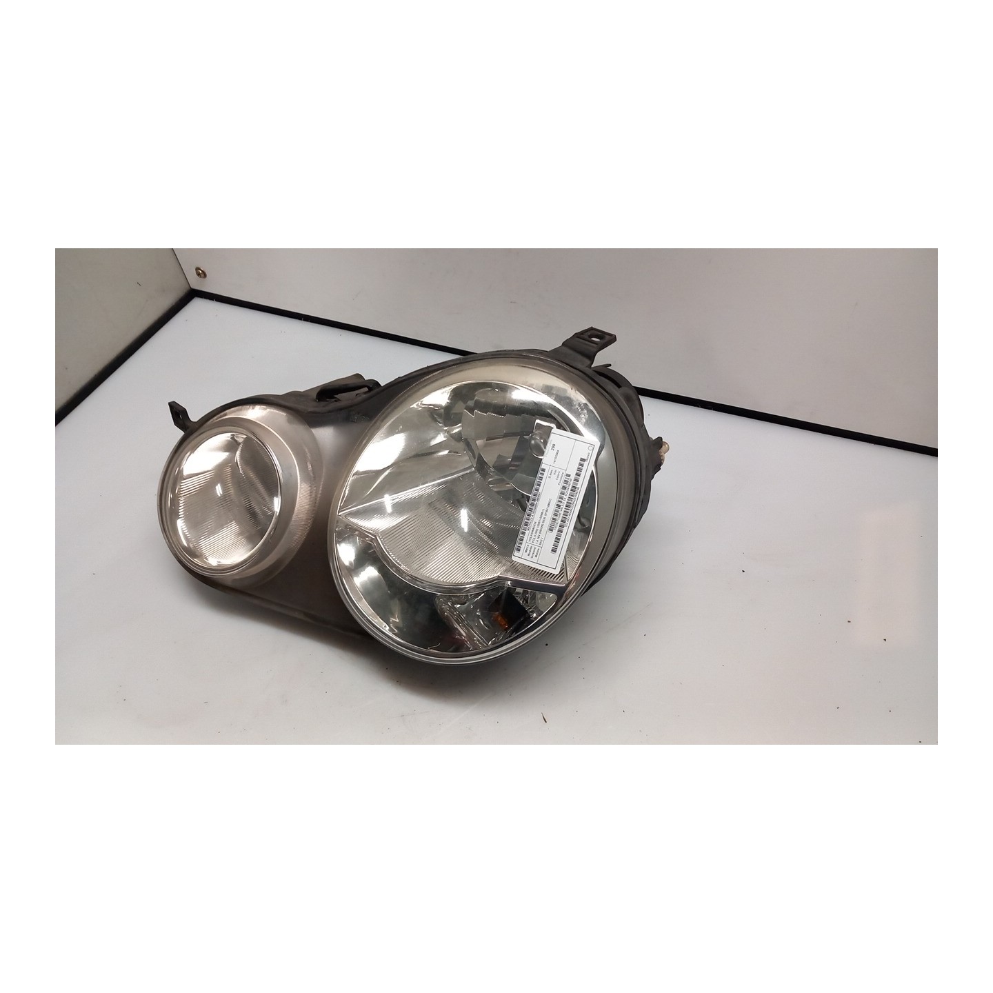 PROIETTORE VALEO SX. 091 VOLKSWAGEN POLO (9N) (10/01-03/05) BKY 6Q1941007AF