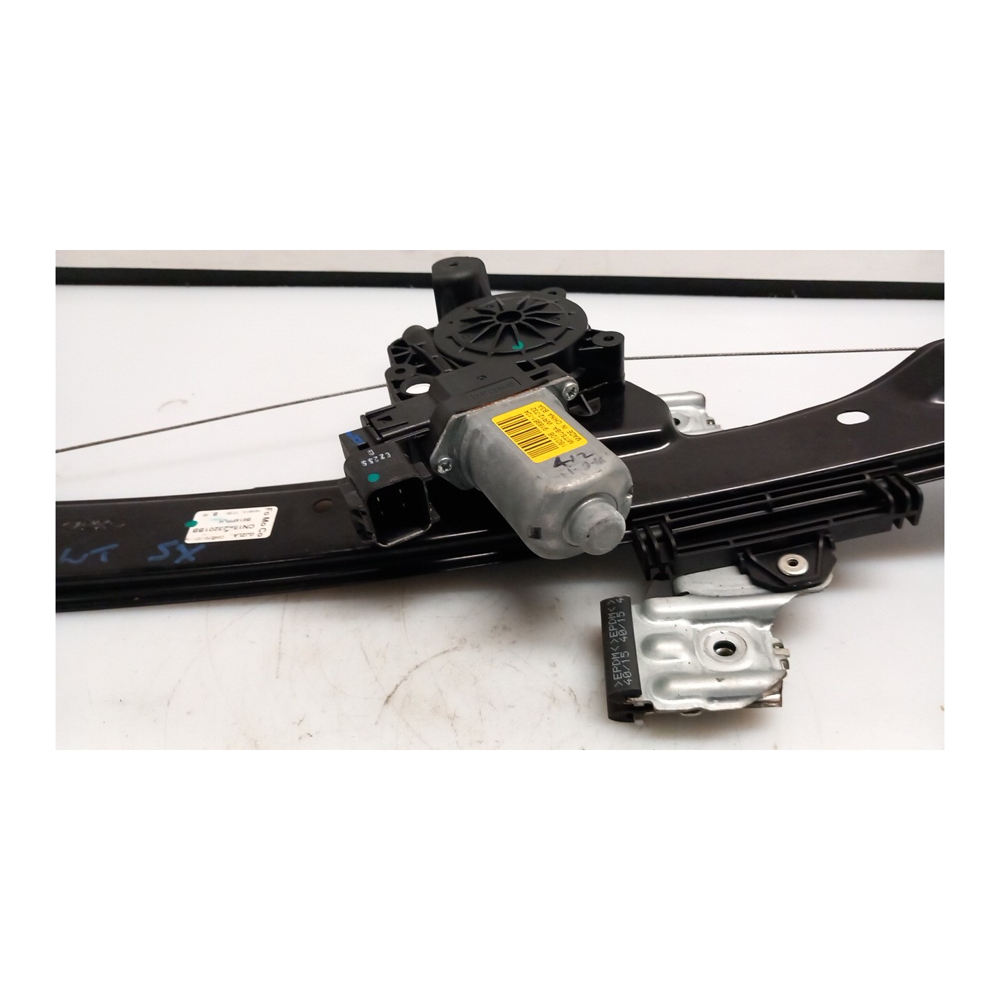 ALZACRISTALLO ELETTR. PORTA ANT. C/MOTORINO SX. 009 FORD ECOSPORT (01/14-12/18) UEJE 1782792
