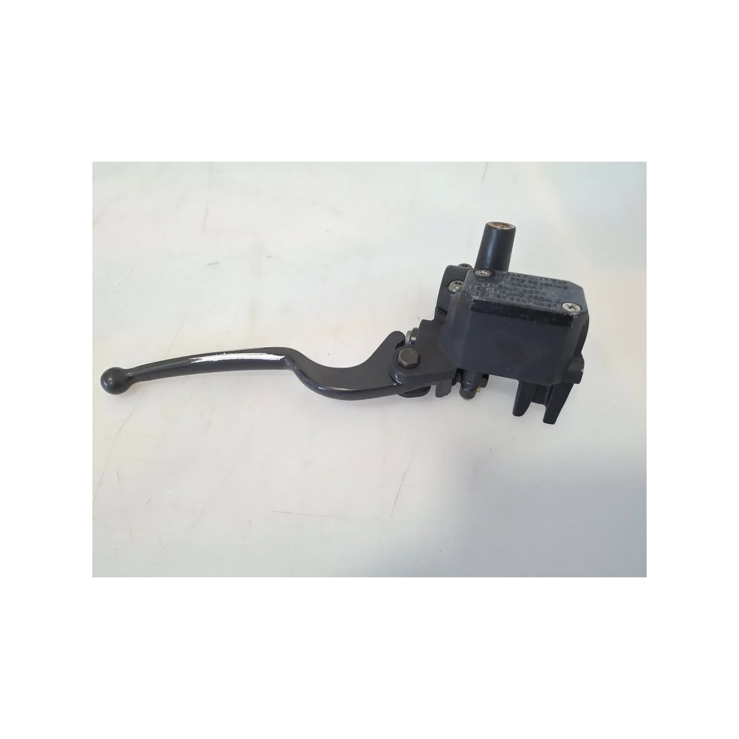 Pompa con serbatoio liquido freni anteriore con leva Yamaha X-Max 250 (E2) X-Max 250 Destro