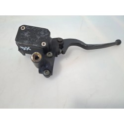 Pompa con serbatoio liquido freni anteriore con leva Yamaha X-Max 250 (E2) X-Max 250 Destro
