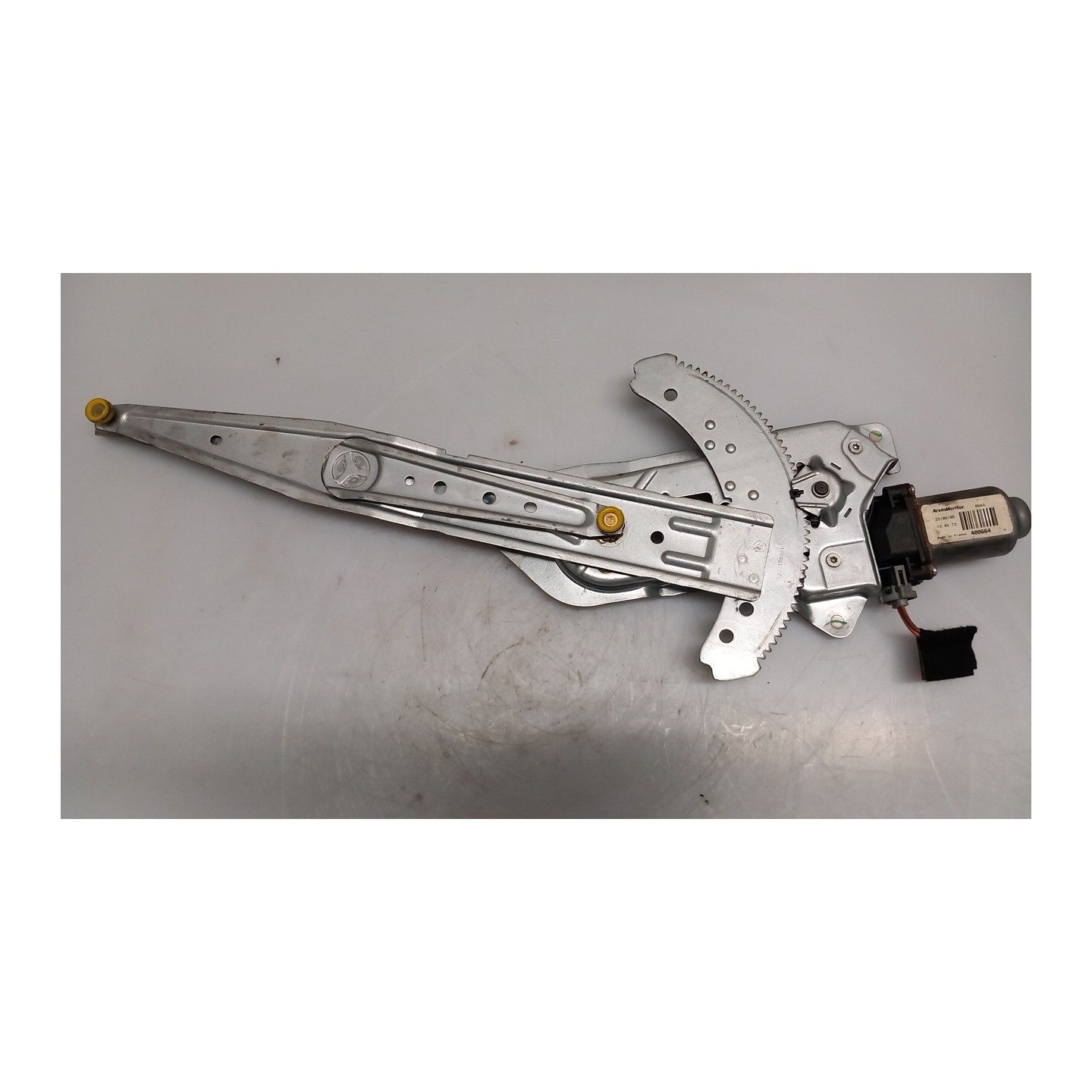 ALZACRISTALLO ELETTR. PORTA ANT. C/MOTORINO DX. 085 NISSAN KUBISTAR (X76) (11/03-10/09) K9KA7 8070000QAN
