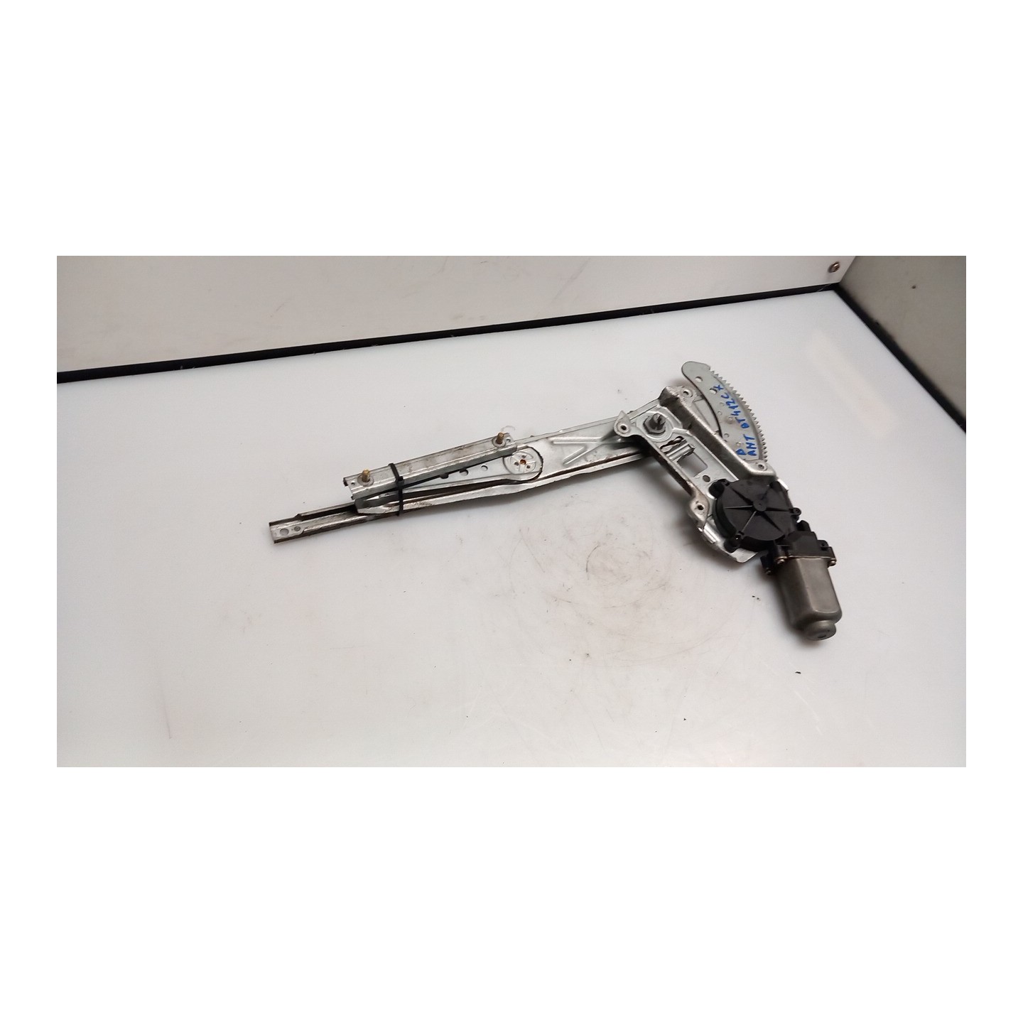ALZACRISTALLO ELETTR. PORTA ANT. DX. 003 NISSAN MICRA (K11E) (09/00-01/03) CG10 807006F611
