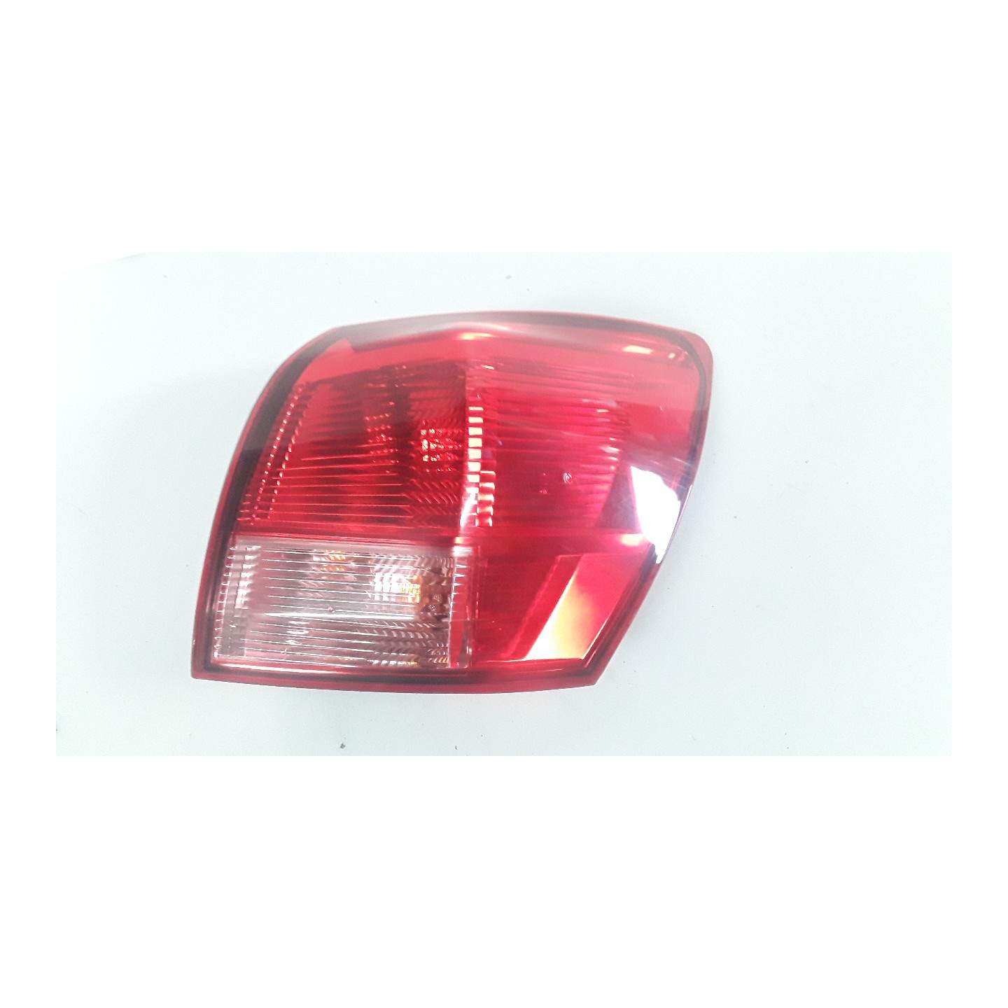 FANALE POST. PARTE EST. DX. 003 NISSAN QASHQAI (J10E/JJ10E) (02/07-12 M9R 26550EY00A