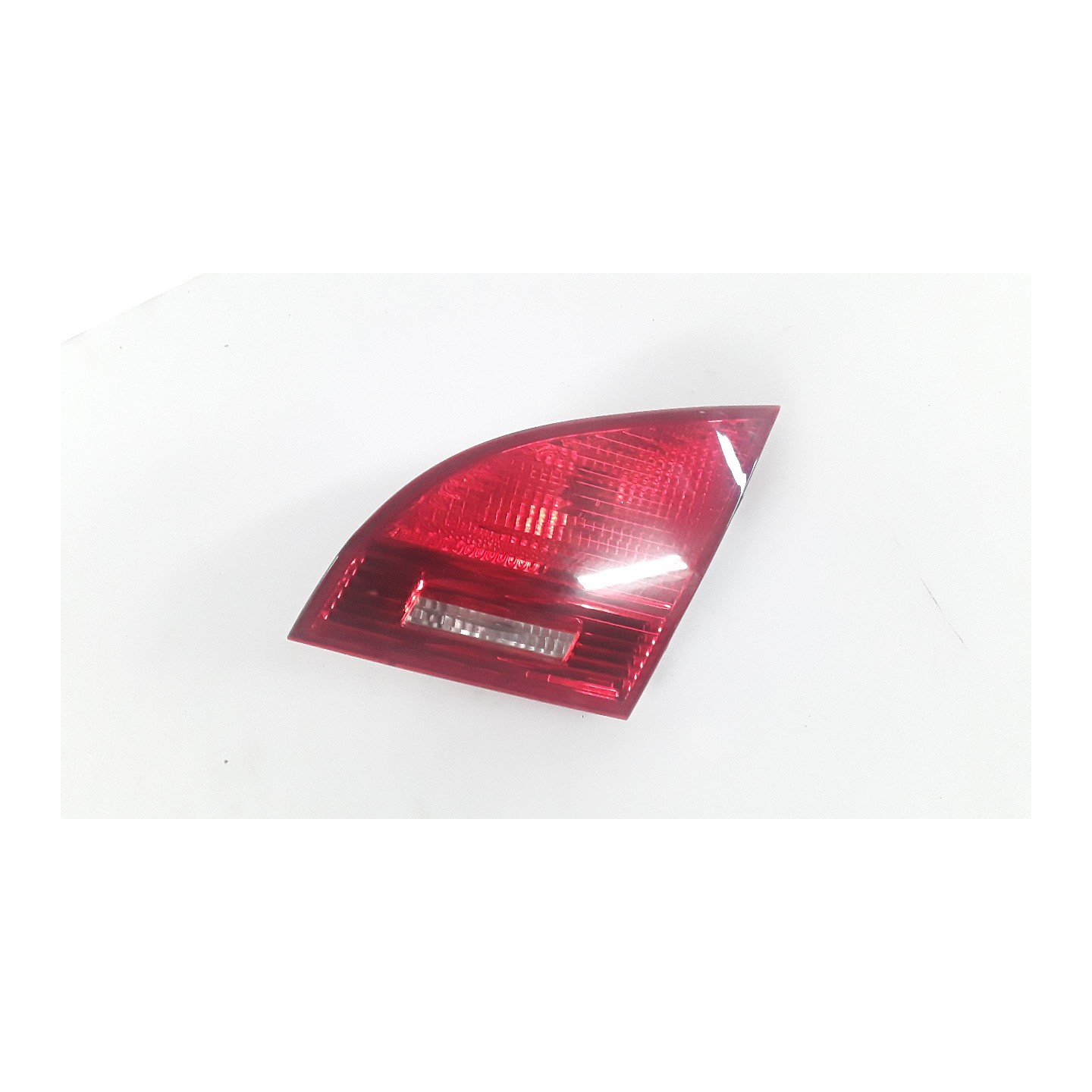 FANALE POST. PARTE INT. DX. 013 KIA VENGA (01/10-) G4FA 924061P000