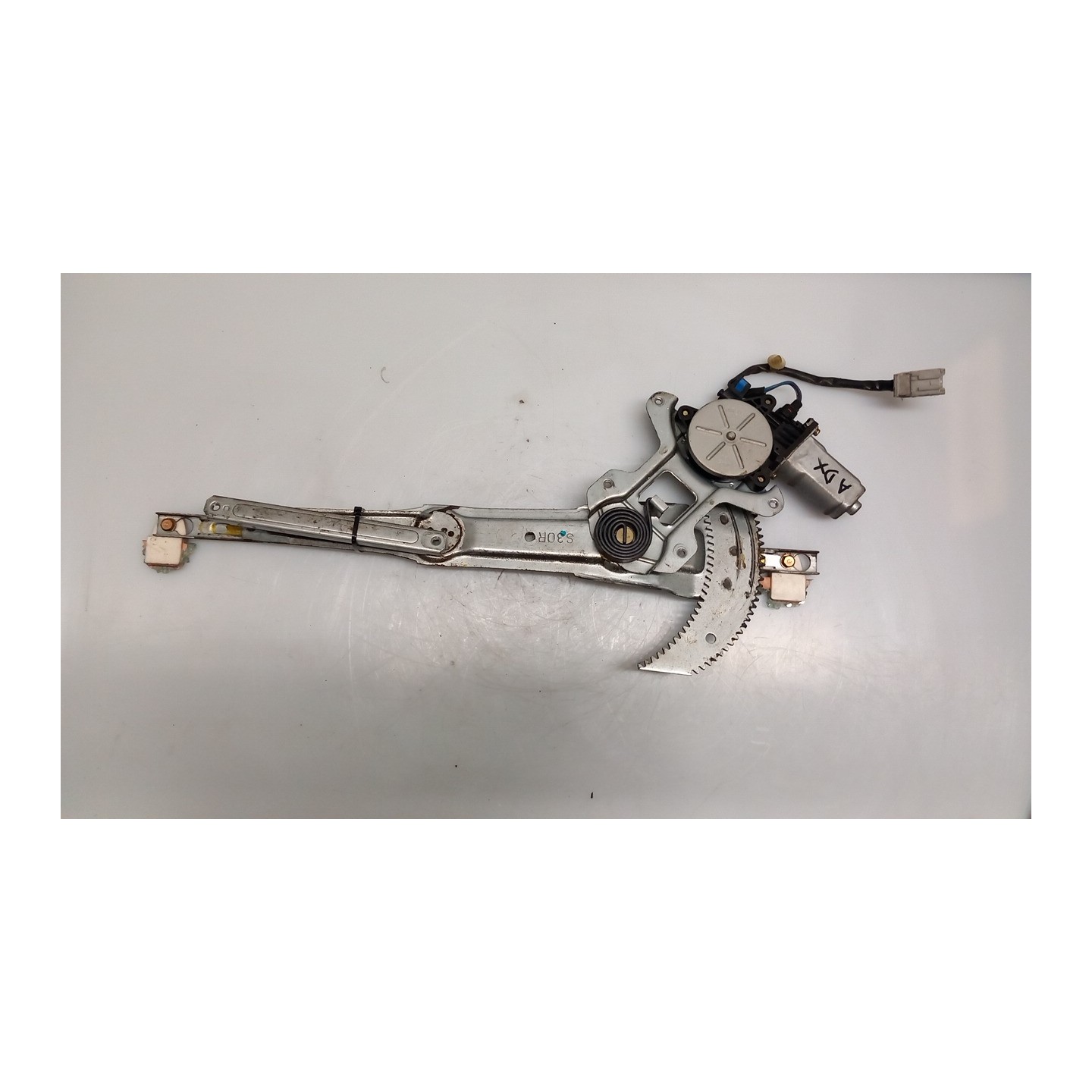 ALZACRISTALLO ELETTR. PORTA ANT. DX. 023 HONDA HR-V 1A SERIE (01/99-02/06) D16W1 72211S30003