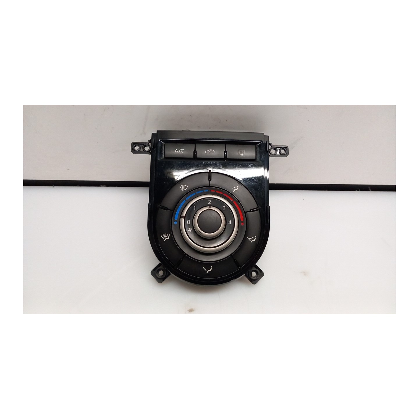 BLOCCO COMANDO CLIMATIZZAZIONE C/A/C MANUALE 056 KIA VENGA (01/10-) G4FA 972501P100EQ