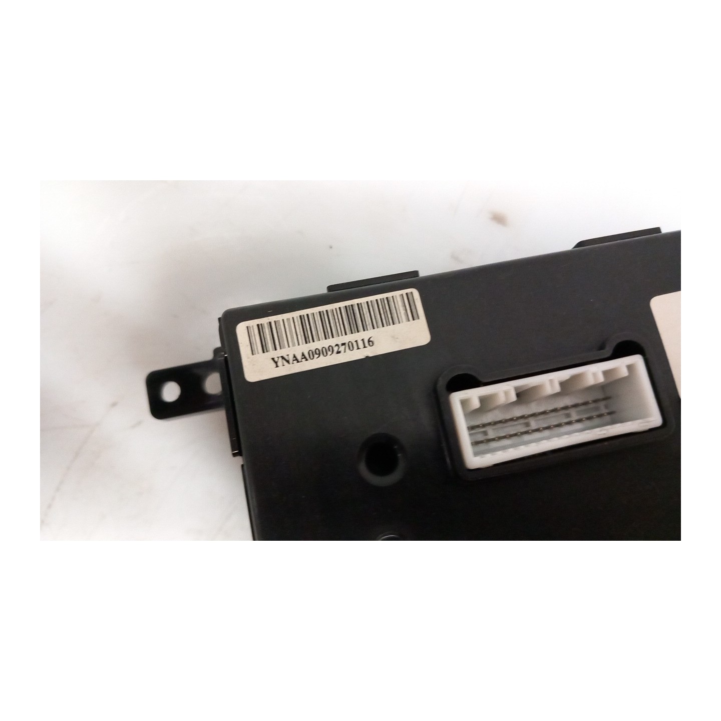 BLOCCO COMANDO CLIMATIZZAZIONE C/A/C MANUALE 056 KIA VENGA (01/10-) G4FA 972501P100EQ