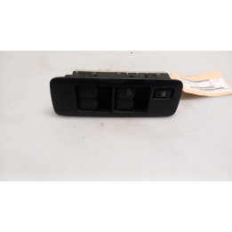 BLOCCO COMANDI ALZACRISTALLI 064 NISSAN QASHQAI (J10E/JJ10E) (02/07-12 M9R 25401JD001