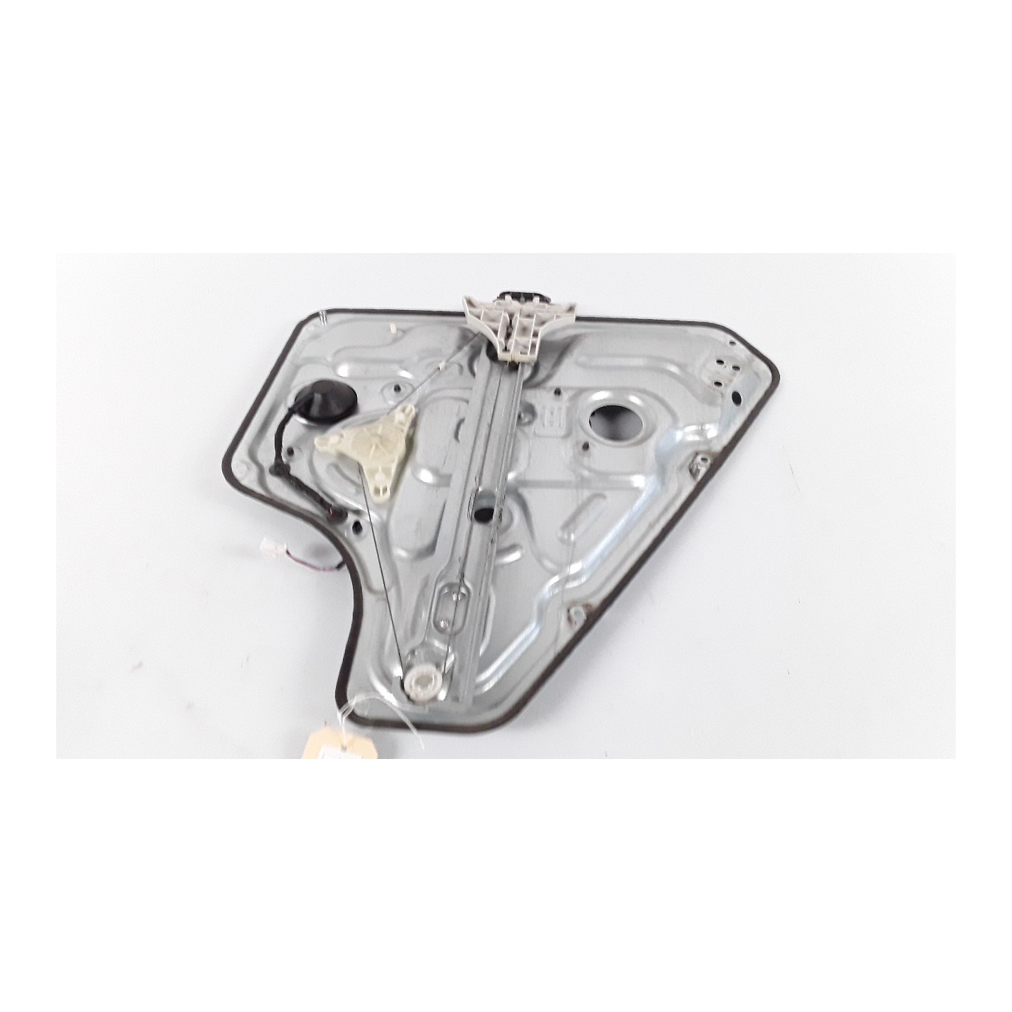 ALZACRISTALLO ELETTR. PORTA POST. SX. 072 KIA VENGA (01/10-) G4FA 834011P010