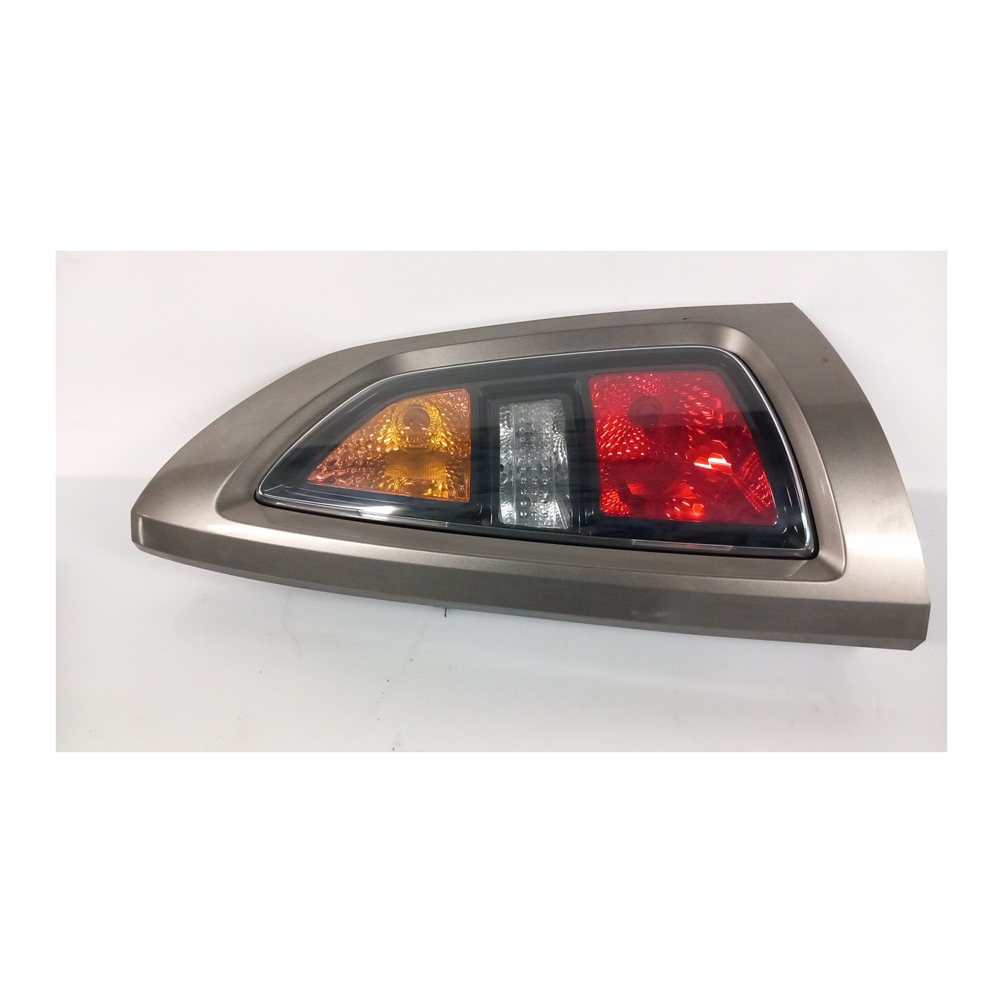 FANALE POST. DX. 122 KIA SOUL 1A SERIE (03/09-03/14) G4FC 924202K010