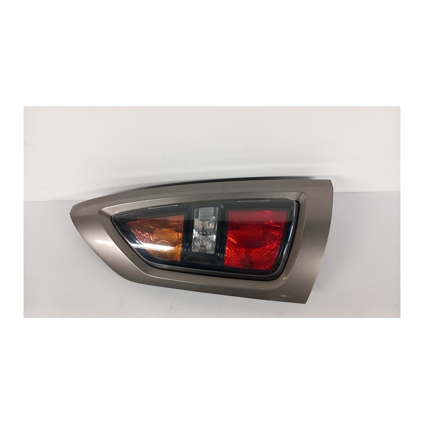 FANALE POST. SX. 123 KIA SOUL 1A SERIE (03/09-03/14) G4FC 924102K010