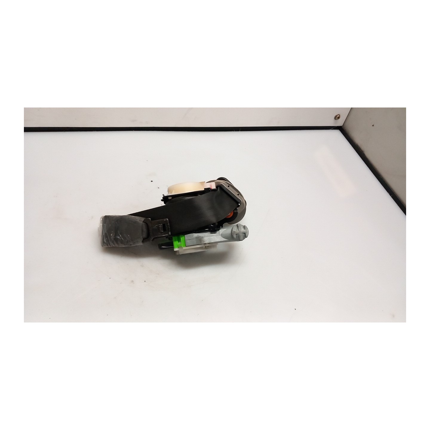 CINTURA DI SICUREZZA ANT. SX. 129 KIA SOUL 1A SERIE (03/09-03/14) G4FC 888102K250WK