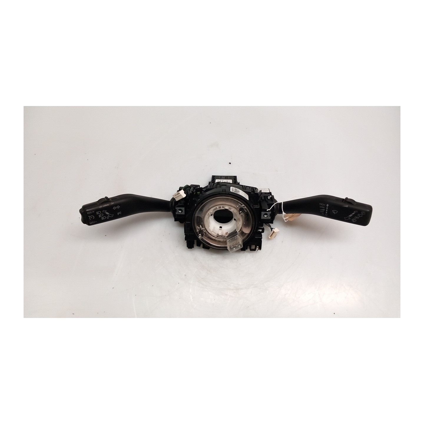 DEVIOGUIDASGANCIO 005 VOLKSWAGEN GOLF (5K/AJ) (09/08-) CFF 1K0959653C