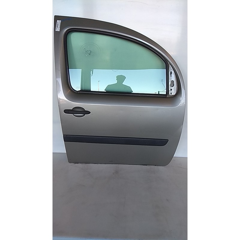 PORTA ANT. DX. 086 RENAULT KANGOO (01/08-05/13) K9KB8 801005962R