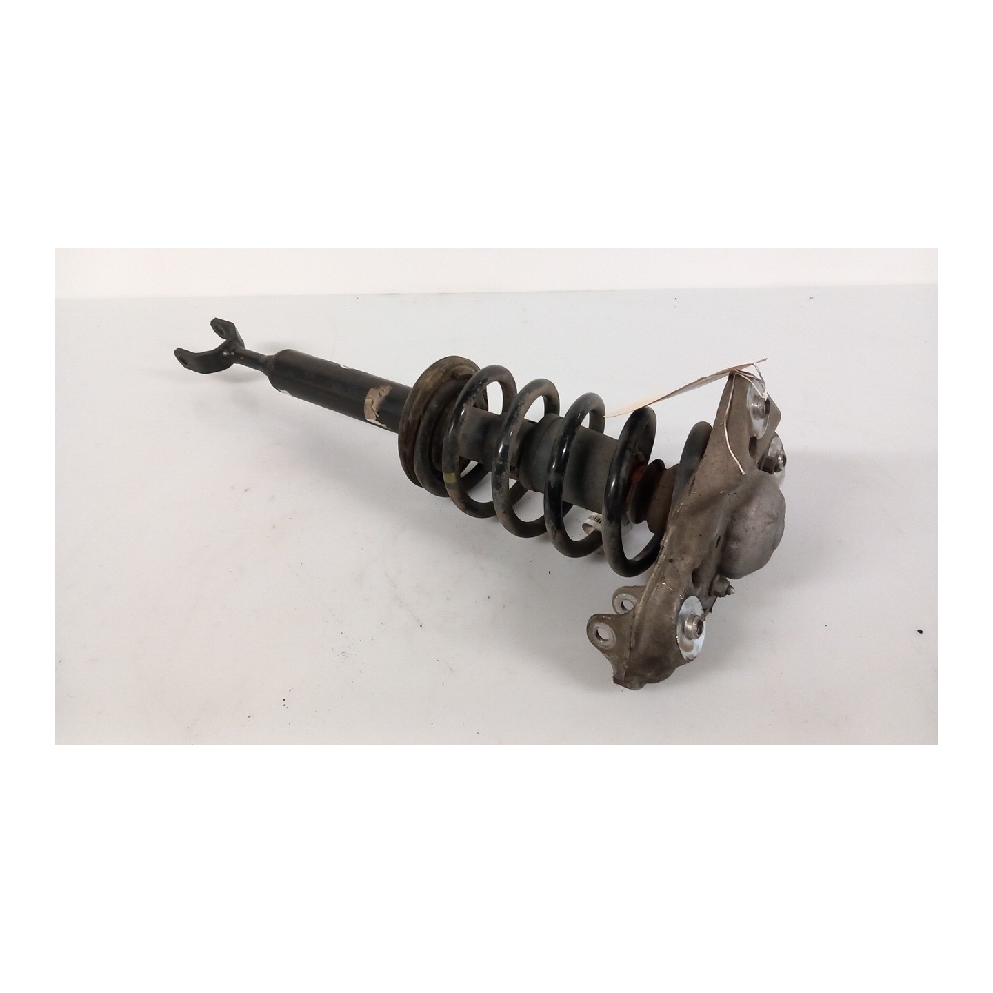 AMMORTIZZATORE ANT. BIANCO DX. 010 VOLKSWAGEN PASSAT (3B) (10/00-03/06) AVF 3B0413031Q