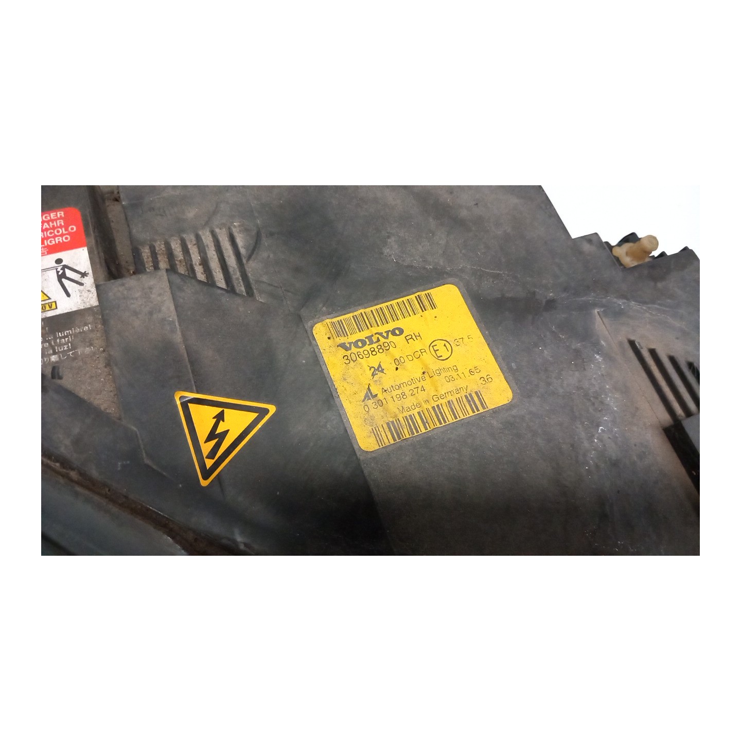 PROIETTORE XENON DX. 030 VOLVO V50 (02/04-12/12) D4204T 30744682