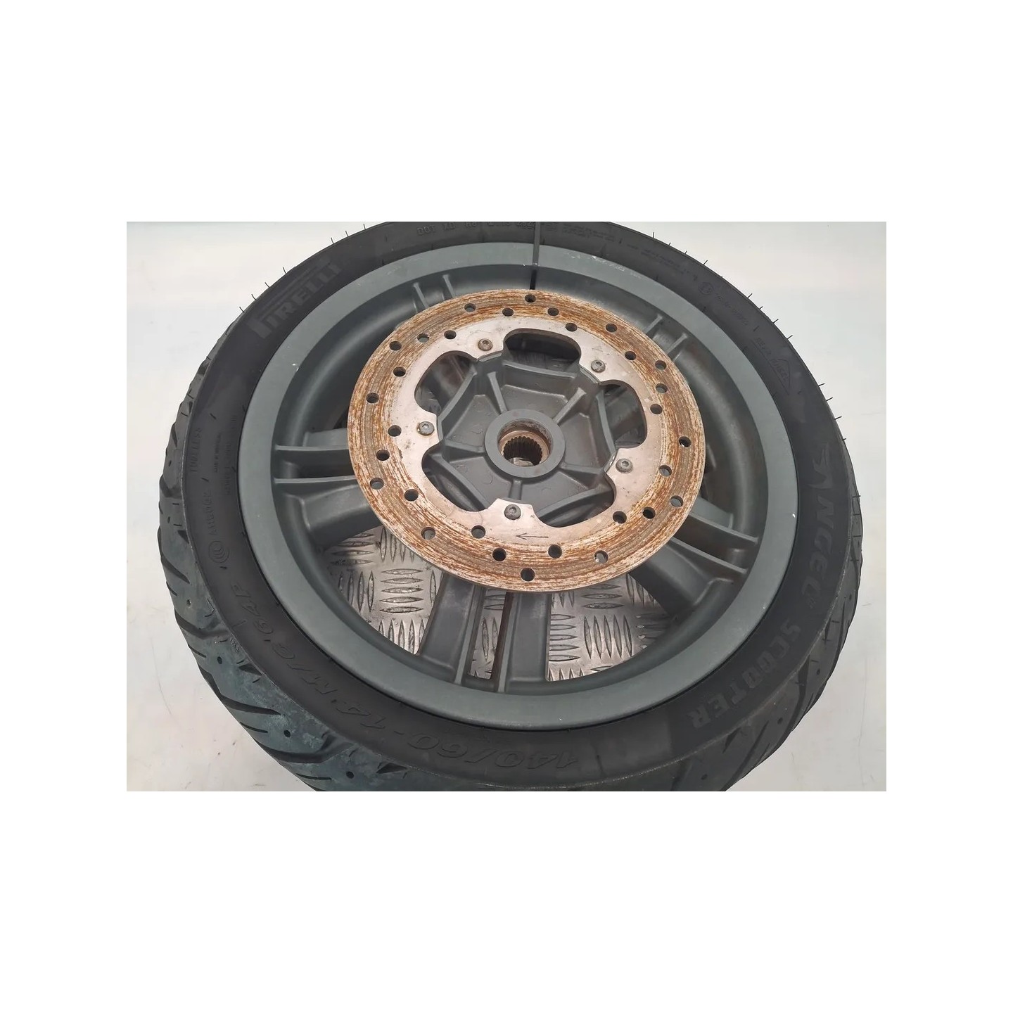 Ruota posteriore Piaggio Mp3 Yourban Mp3 300 Yourban ERL Euro 3 