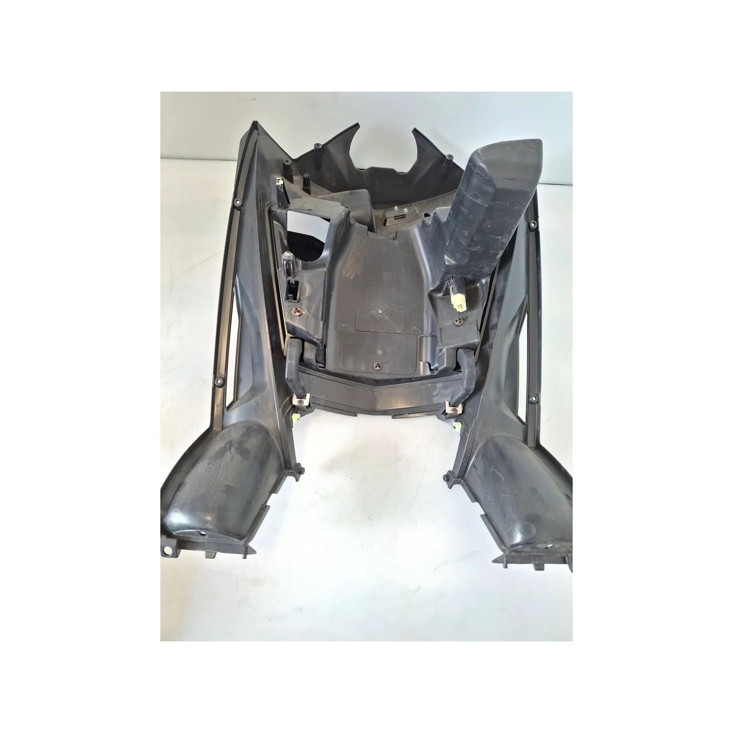 Carenatura anteriore parte interno Piaggio Mp3 Yourban Mp3 300 Yourban ERL Euro 3 