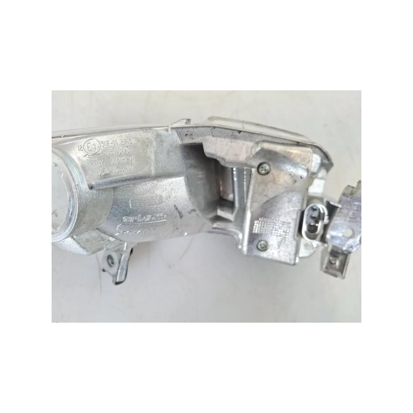 Fanalino posteriore con indicatori direzione Piaggio Mp3 Yourban Mp3 300 Yourban ERL Euro 3 Destro