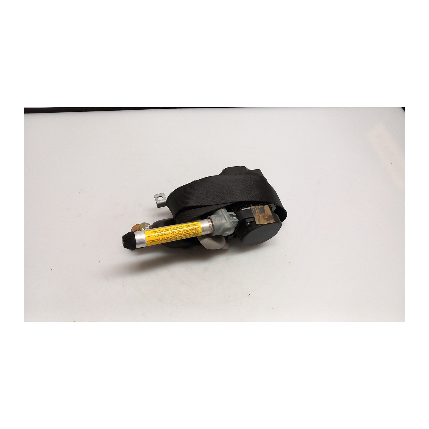 CINTURA DI SICUREZZA ANT. C/PRETENSIONATORE SX. 022 MITSUBISHI SPACE STAR (09/98-06/07) 4G13 MR915036