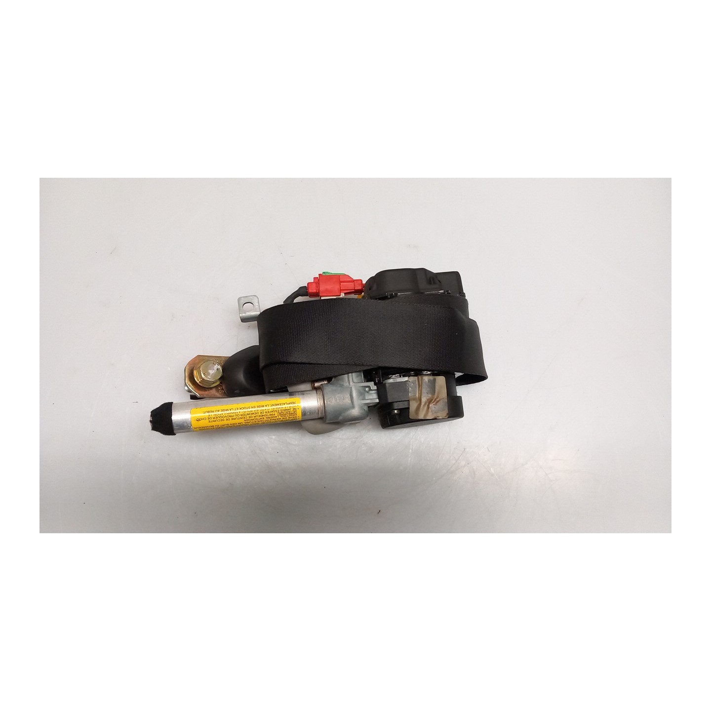 CINTURA DI SICUREZZA ANT. C/PRETENSIONATORE SX. 022 MITSUBISHI SPACE STAR (09/98-06/07) 4G13 MR915036