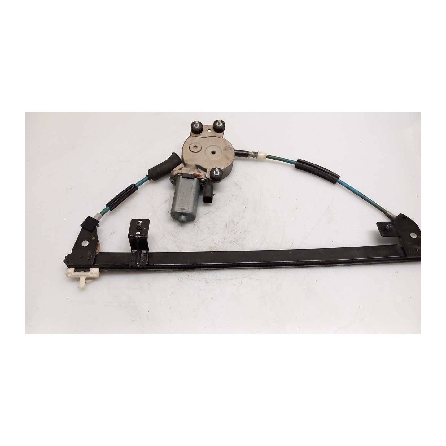 ALZACRISTALLO ELETTR. PORTA ANT. SX. 082 FIAT MULTIPLA (1F) (05/04-04/12) 182B6000 46510670
